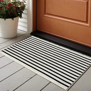Black Ivory Classic Striped Area Rug 24"x35" Cotton Blend Indoor Outdoor Carpet